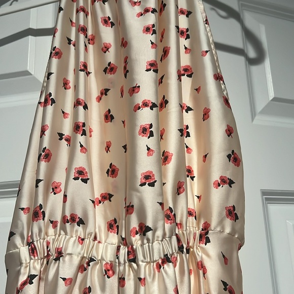 Cream floral silky maxi dress - Picture 2 of 4